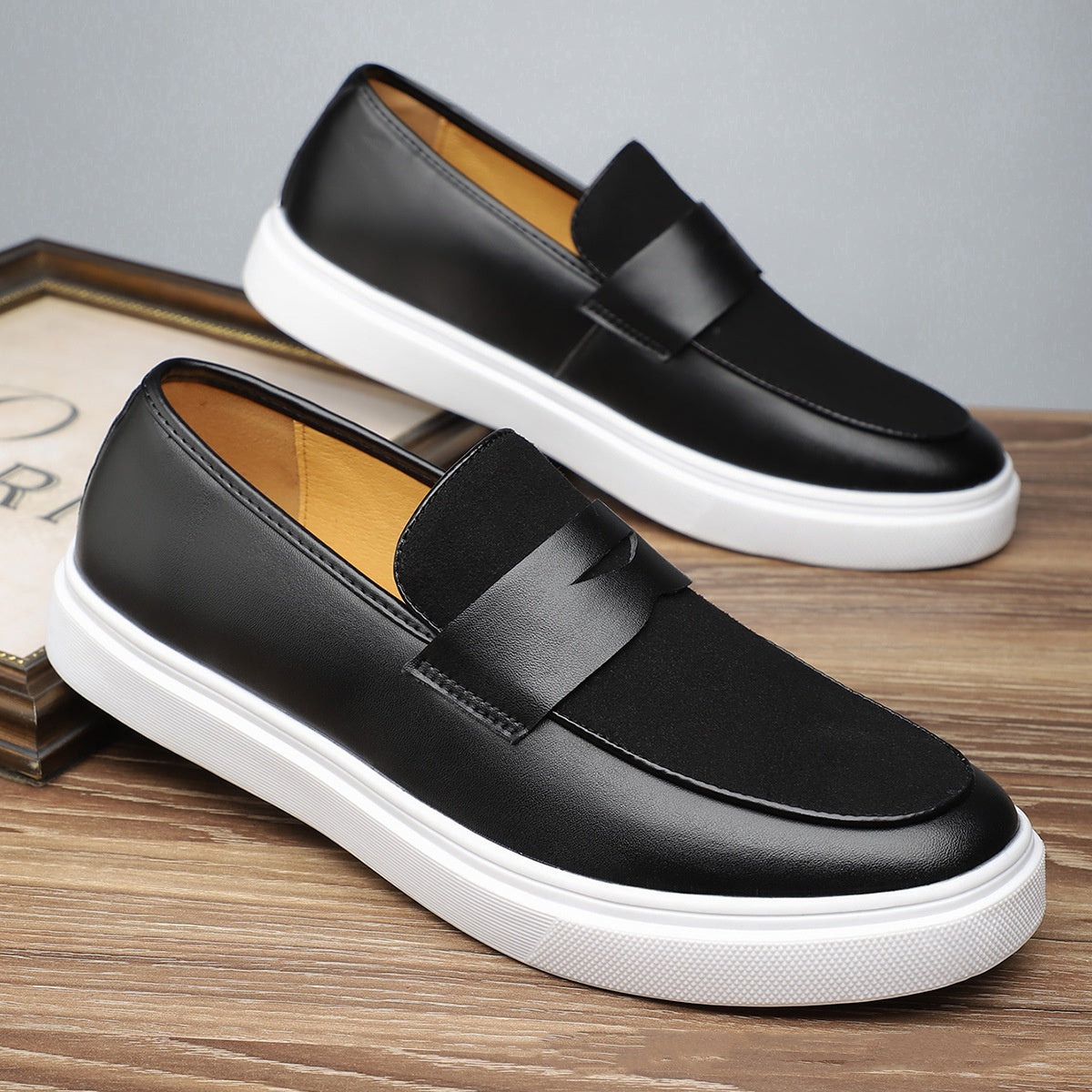 Leather Slip-on Schuhe – Bild 6 | LuxeStyle