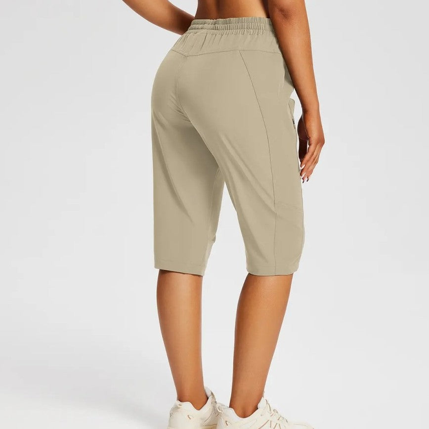 Leichte Sport-Shorts mit Multi-Pockets