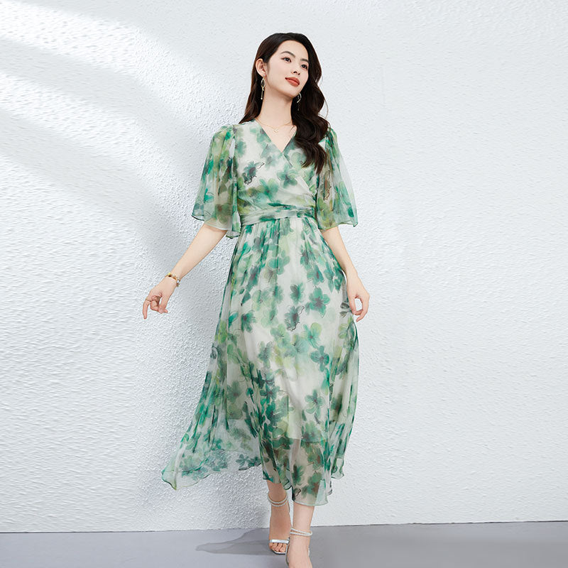 Elegantes V-Ausschnitt-Kleid mit Schnürung