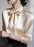 Elegante Langarmbluse mit Schleifenkragen – Bild 1 | LuxeStyle