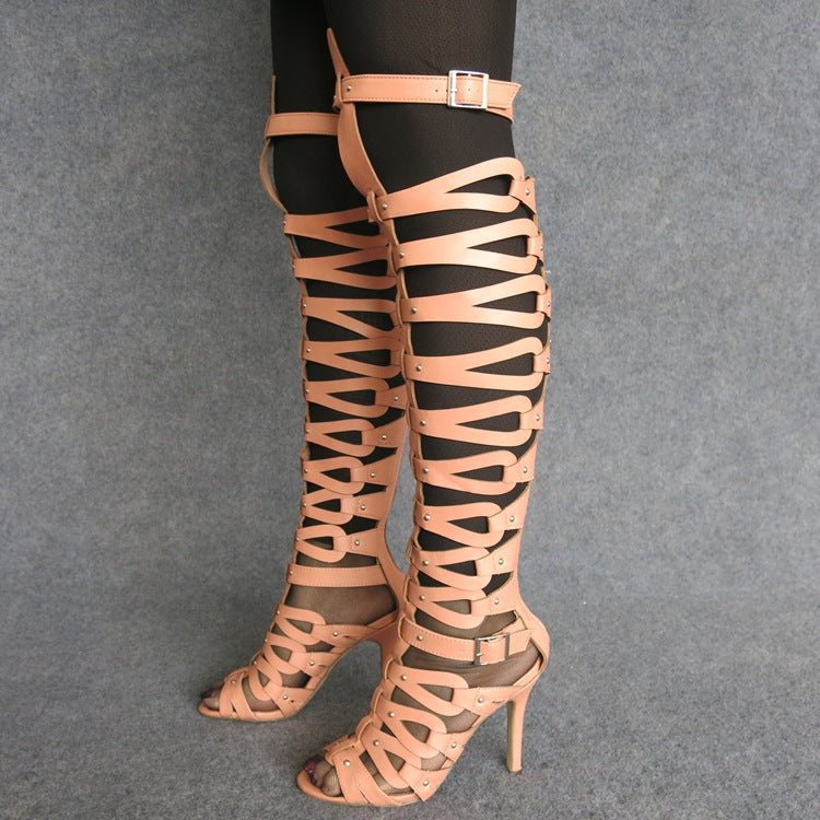 Stilvolle High-Top-Sandalen mit Metallbuckle – Bild 3 | LuxeStyle