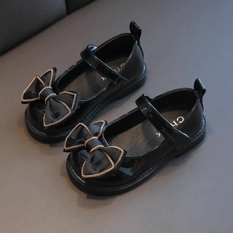 Lackleder-Schuhe für Mädchen im Brit-Stil | LuxeStyle