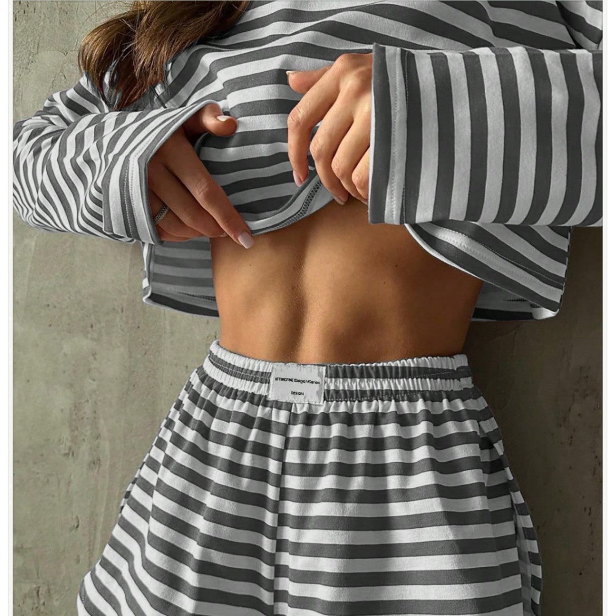Gestreiftes Strick-Pyjama-Set mit Shorts