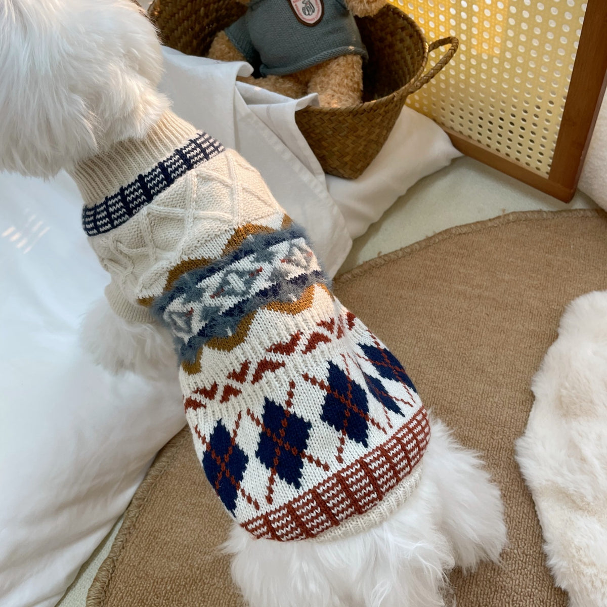 Herbst- und Winterpullover für Hunde – Bild 4 | LuxeStyle