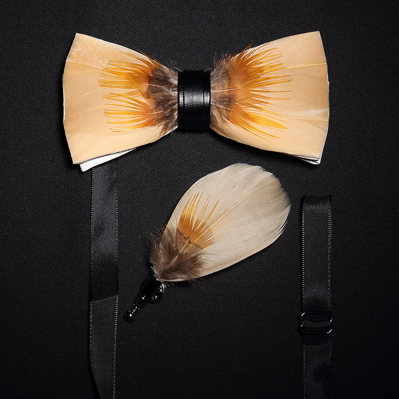 Brosche mit Feder-Fliege – Bild 12 | LuxeStyle
