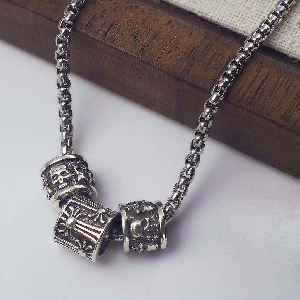 Gothic Vintage Halskette mit Totenkopf- und Kreuzperlen