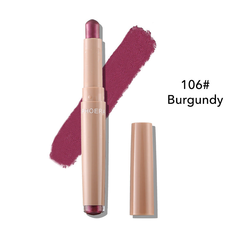 Monochromer Lidschatten- und Lippenstift – Bild 4 | LuxeStyle