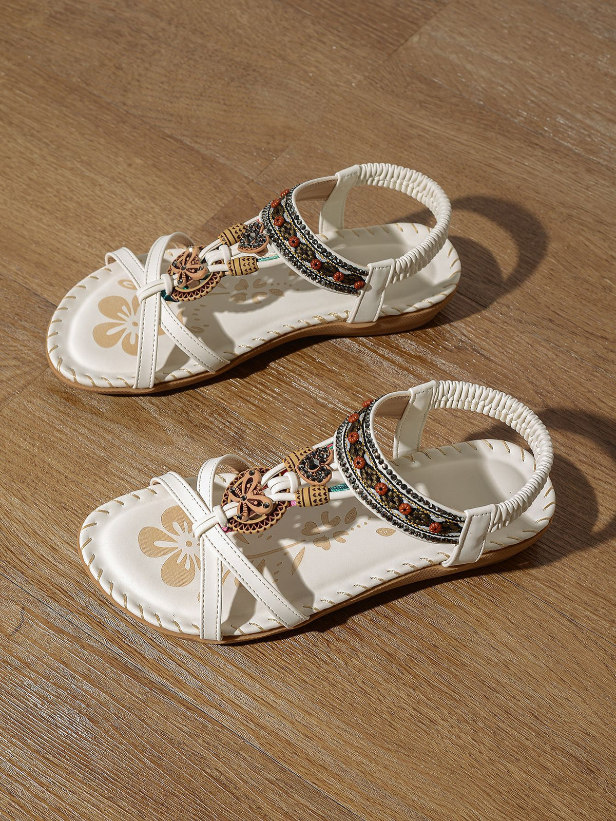 Sandalen mit Blumen & Strass, Gr. 35-45 – Bild 11 | LuxeStyle