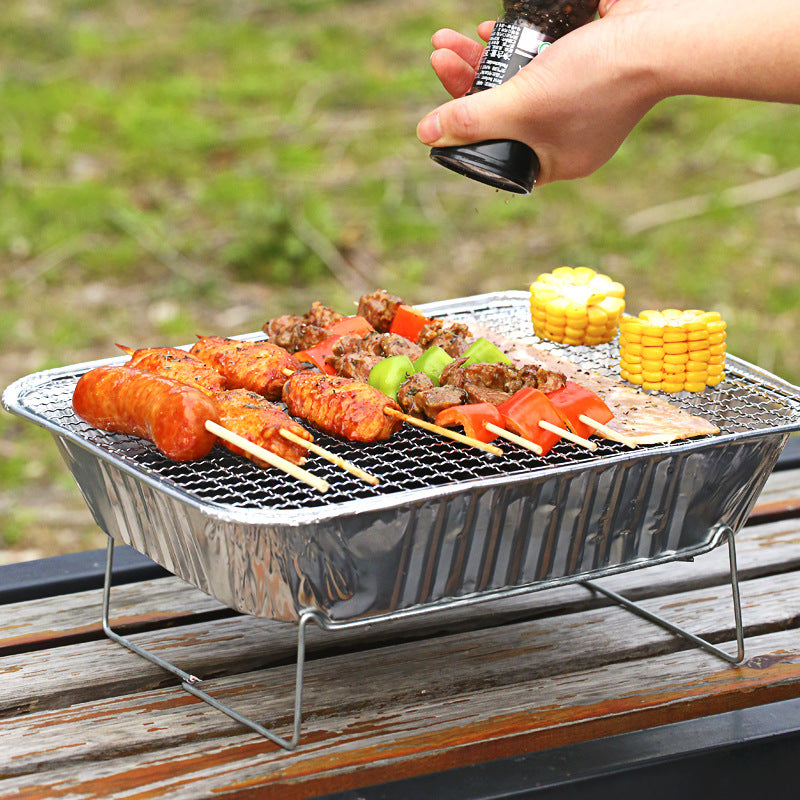 Portabler Mini-Barbecue-Grill mit Holzkohle – Bild 2 | LuxeStyle