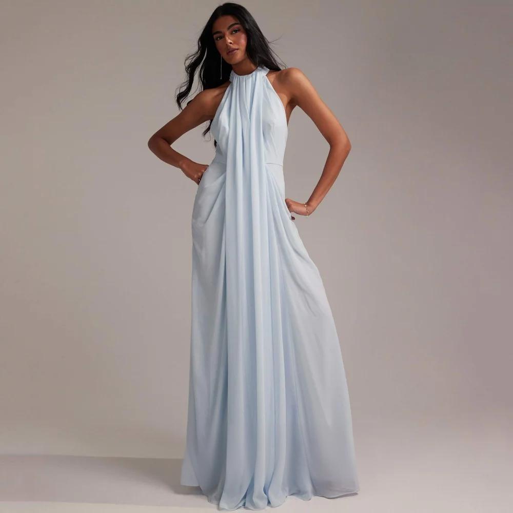 Eleganter Halter-Neck Kleid in Laufsteg-Stil