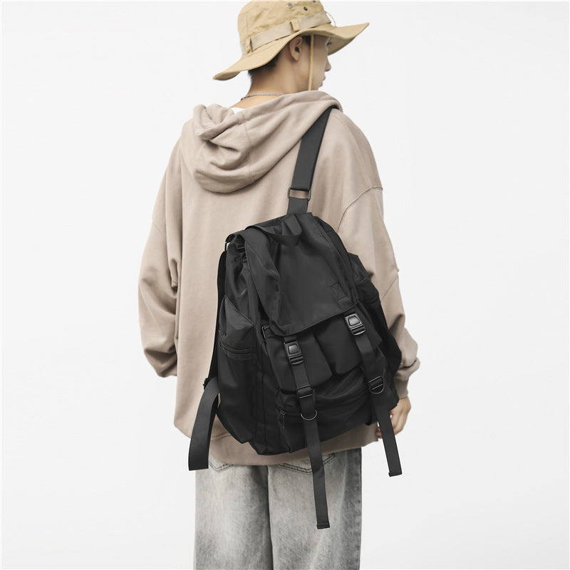 Grosser Rucksack mit Kordelzug und vielen Fächern – Bild 3 | LuxeStyle