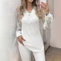 Elegantes V-Neck Langarm-Top mit Spitze