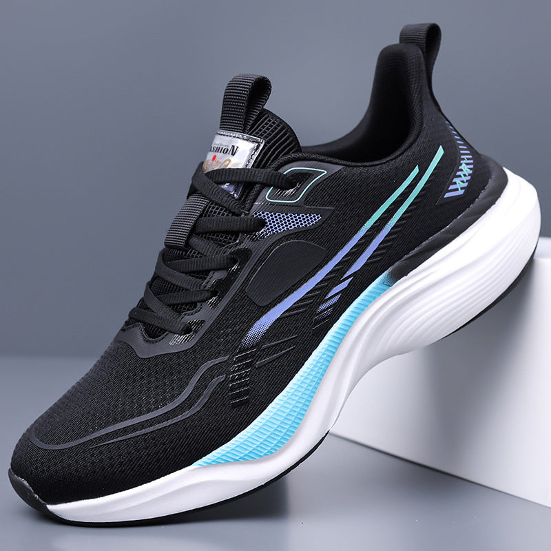 Bequeme Laufschuhe mit dicker Sohle