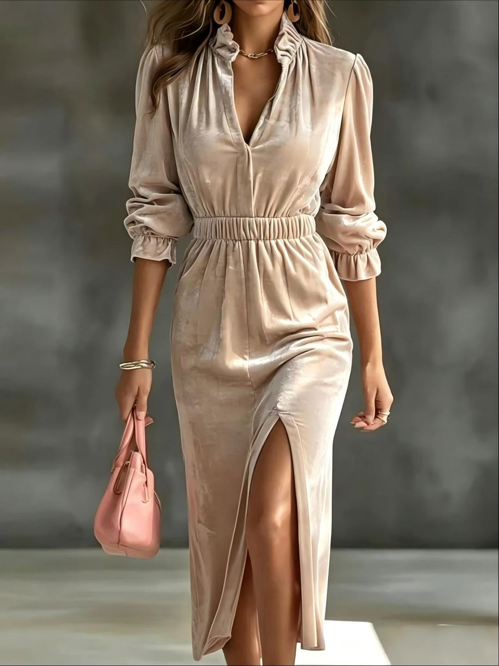 Langarm-Kleid mit Spalt