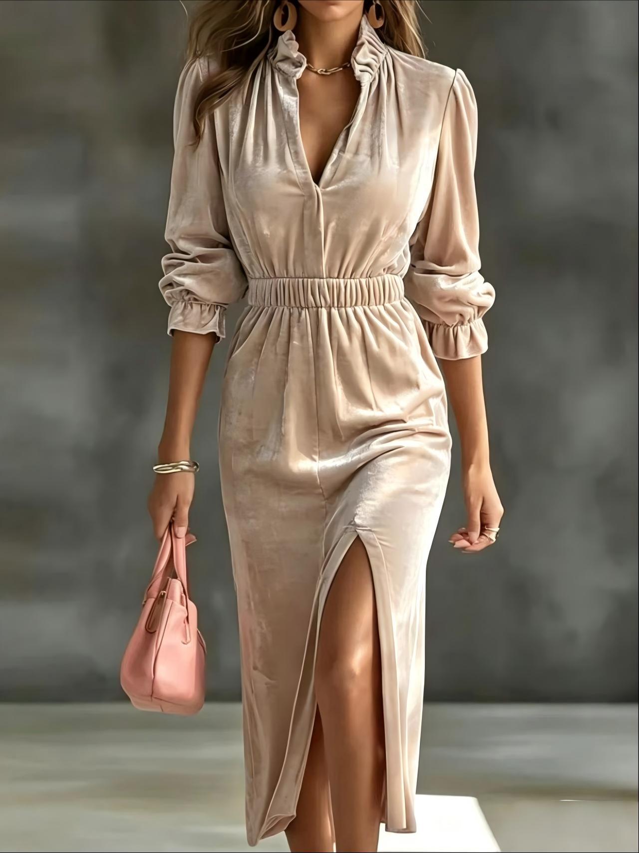 Langarm-Kleid mit Spalt