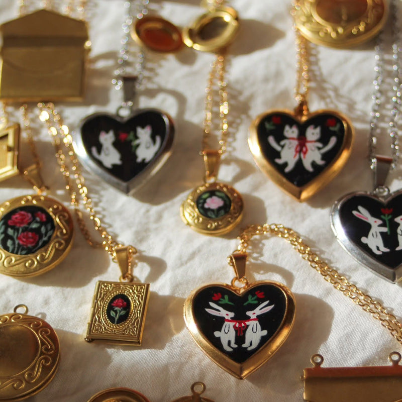 Herz-Hängeschmuck mit Fotoalbum