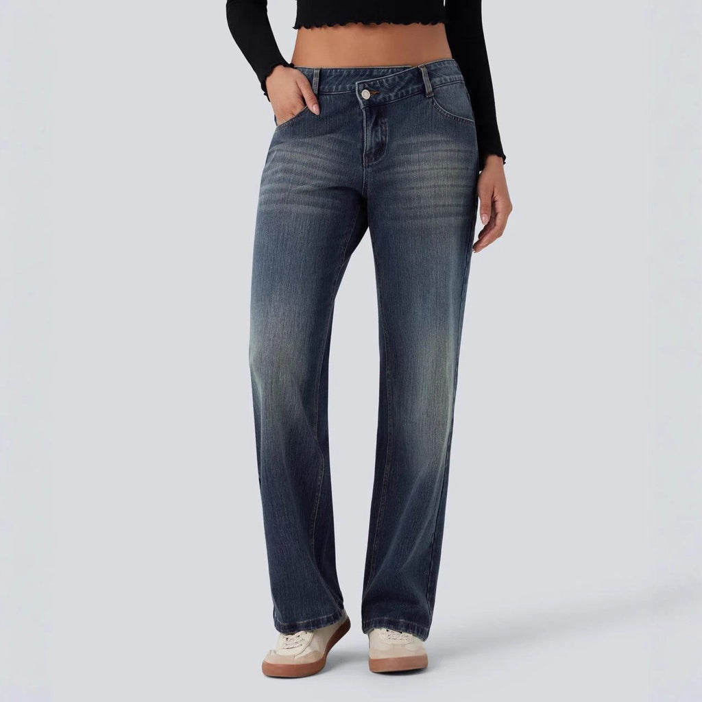 Asymmetrische Low-Rise Jeans mit Knopfleiste