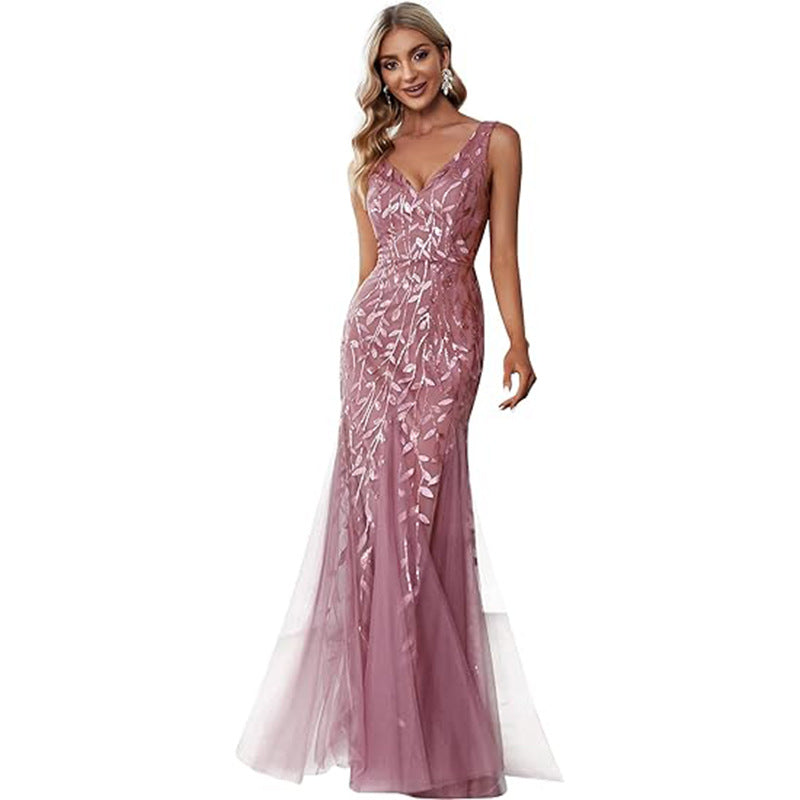 V-Ausschnitt Tüll-Glitzerkleid mit Stickerei | LuxeStyle