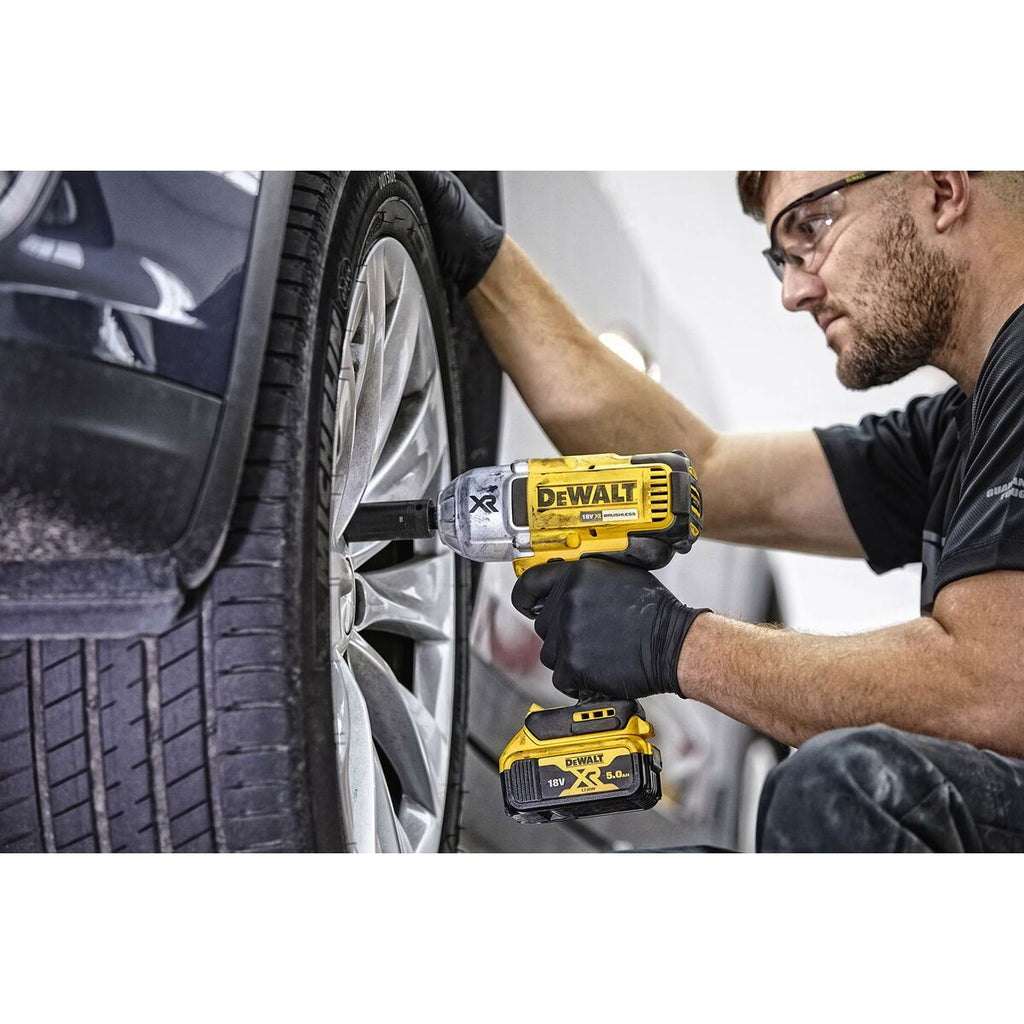 Elektrischer Schraubendreher Dewalt DCF899N-XJ 950 Nm