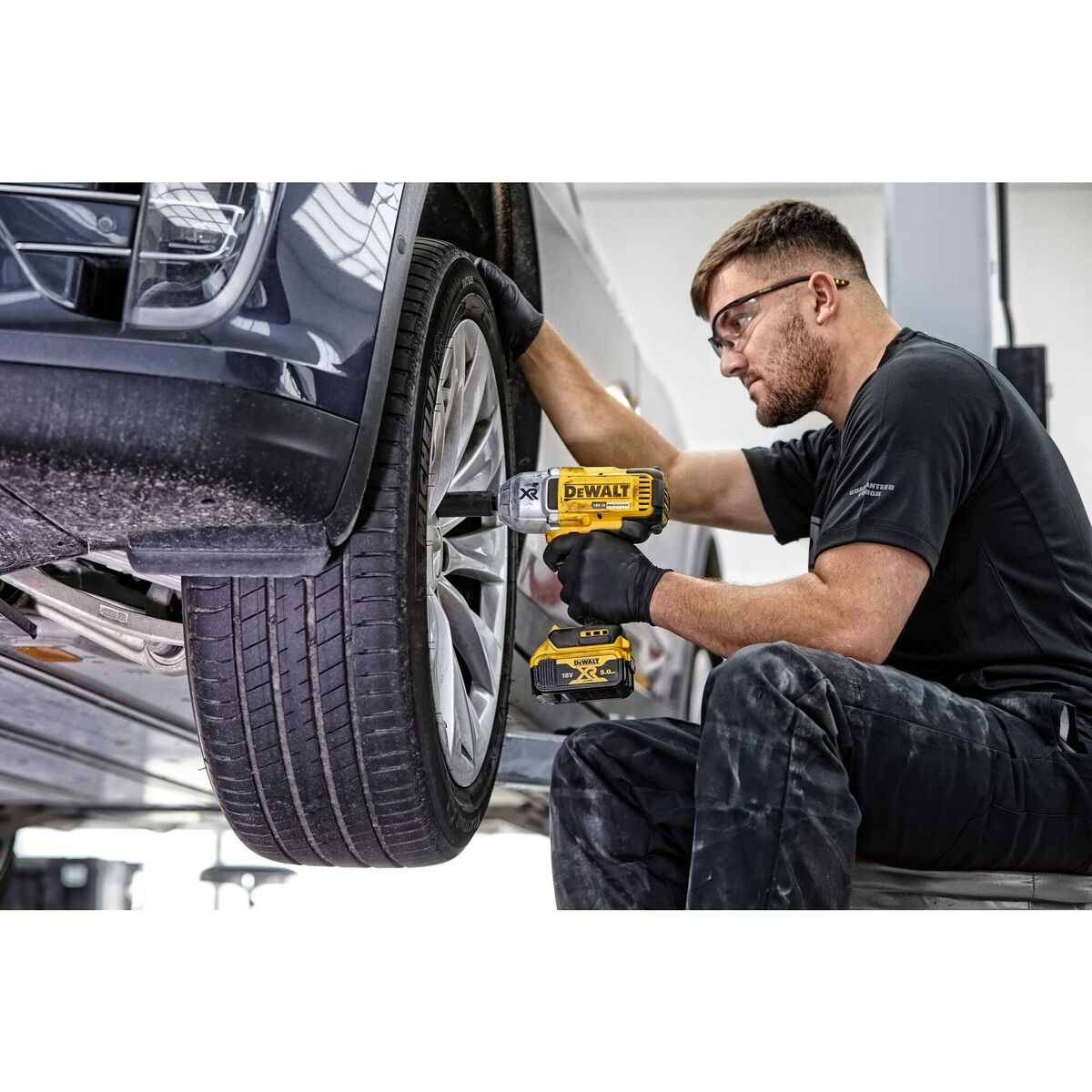 Elektrischer Schraubendreher Dewalt DCF899N-XJ 950 Nm