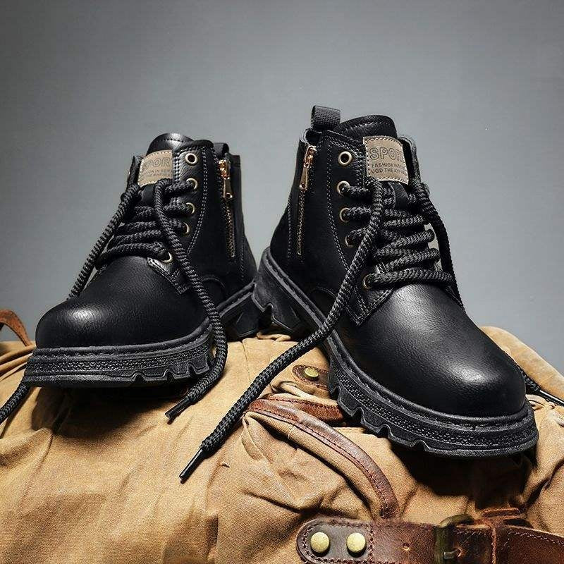 Braune Lederstiefel