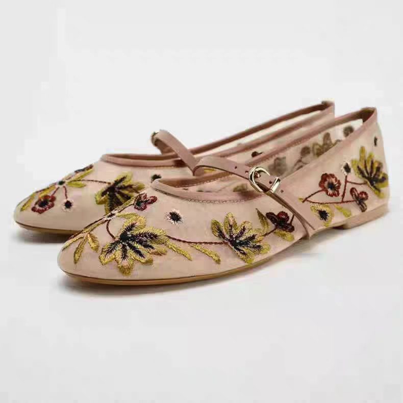 Rundzehen Blumenstickerei Mesh Flachschuhe