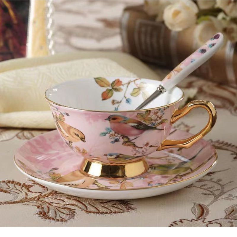 Kreative Kaffeetasse mit Untertasse & Löffel