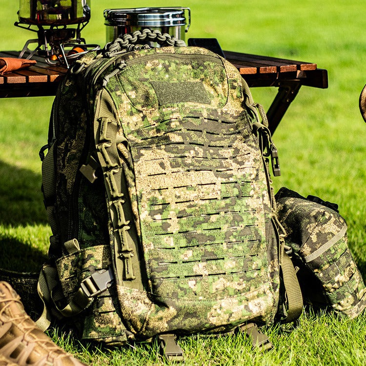 Luftgepolsterter Camouflage-Rucksack, 20-35 L | LuxeStyle