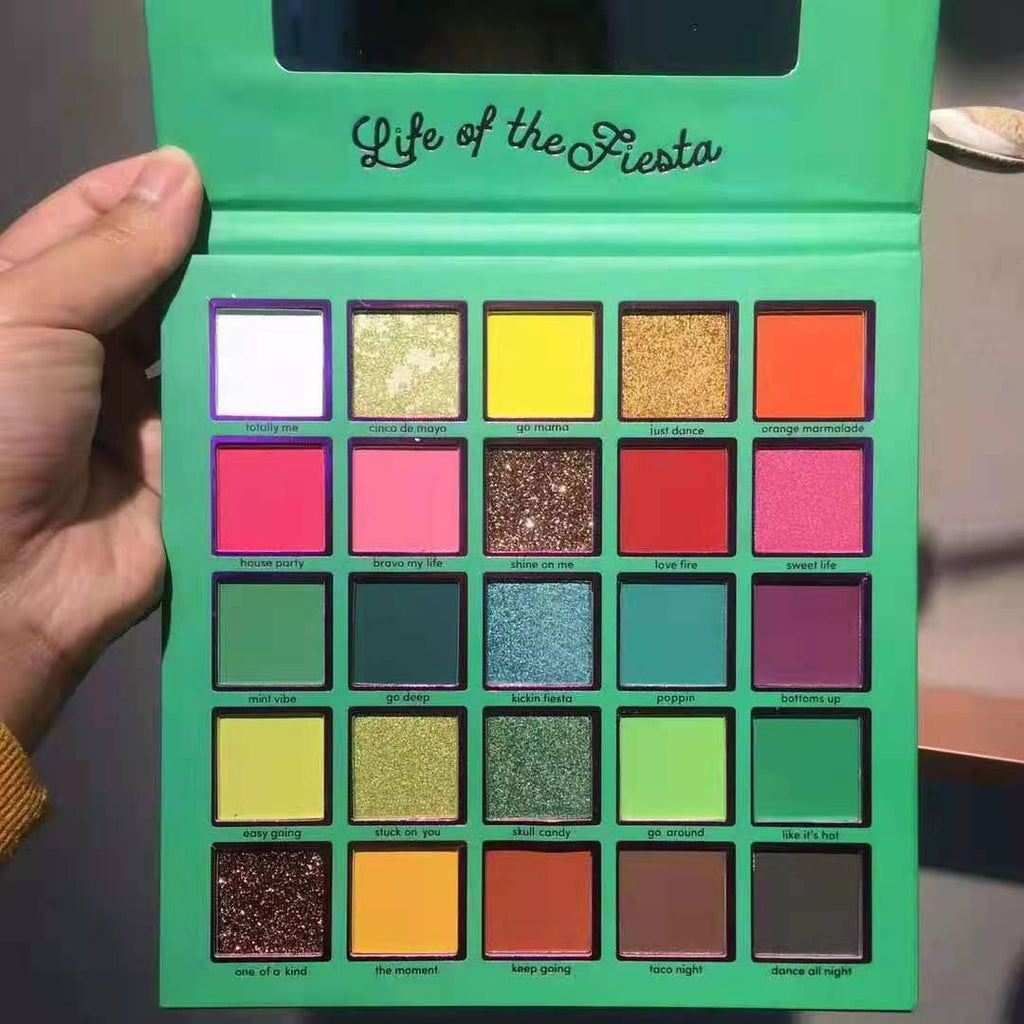 25 Farben Lidschatten-Palette «Red Girl» – Bild 5 | LuxeStyle
