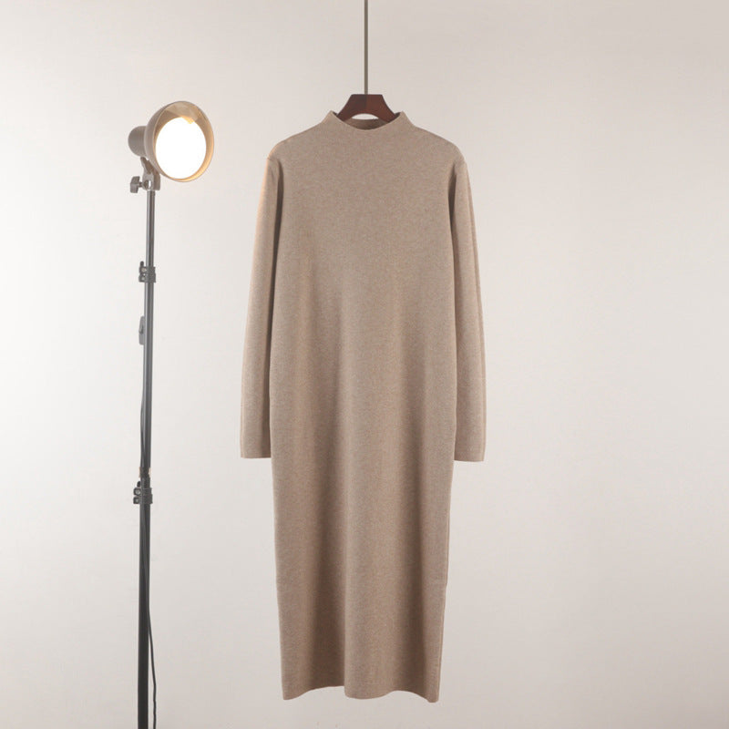 Warmes, halbhochausschn. Strickkleid