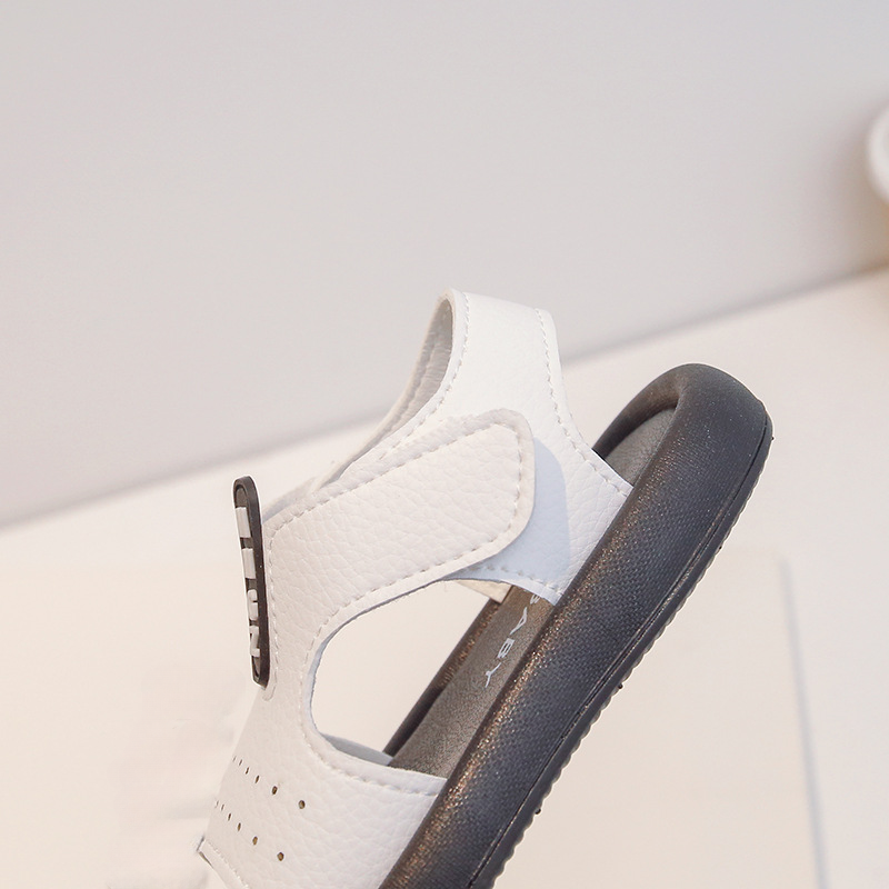 Kinder Badeschuhe mit weicher Sohle – Bild 5 | LuxeStyle