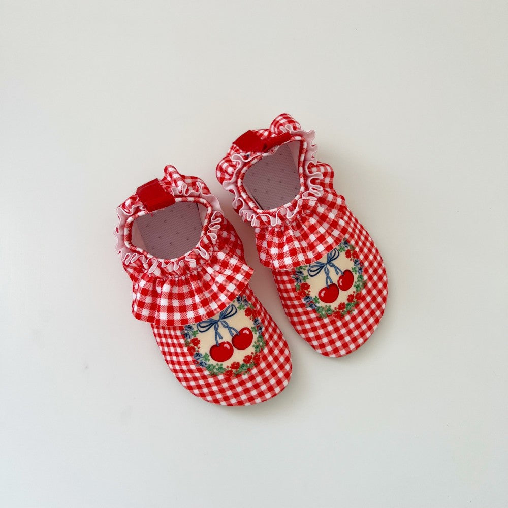 Rutschfeste Kinderschuhe mit kreativem Print