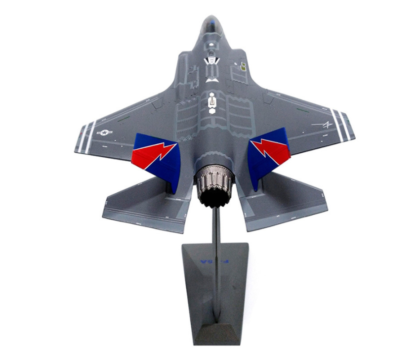 F-35A Kampfjet Modell 1:72 – Bild 1 | LuxeStyle