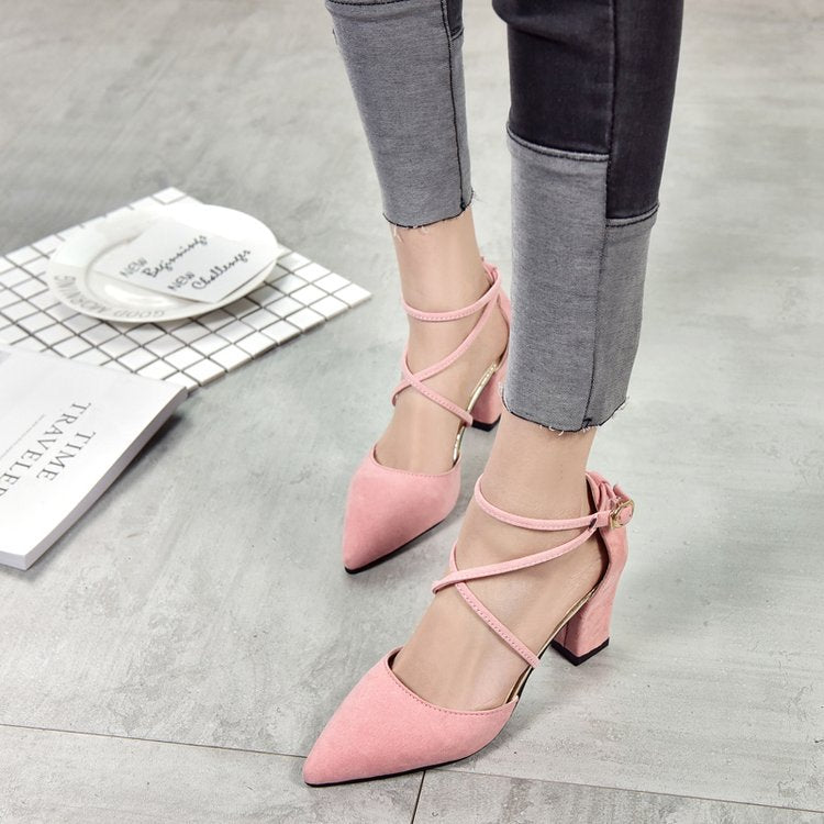 High Heel Sandalen mit spitzer Zehenkappe – Bild 4 | LuxeStyle