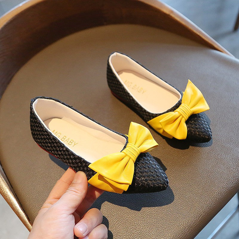 Mädchen Lederschuhe mit spitzer Zehe und Schleife – Bild 6 | LuxeStyle