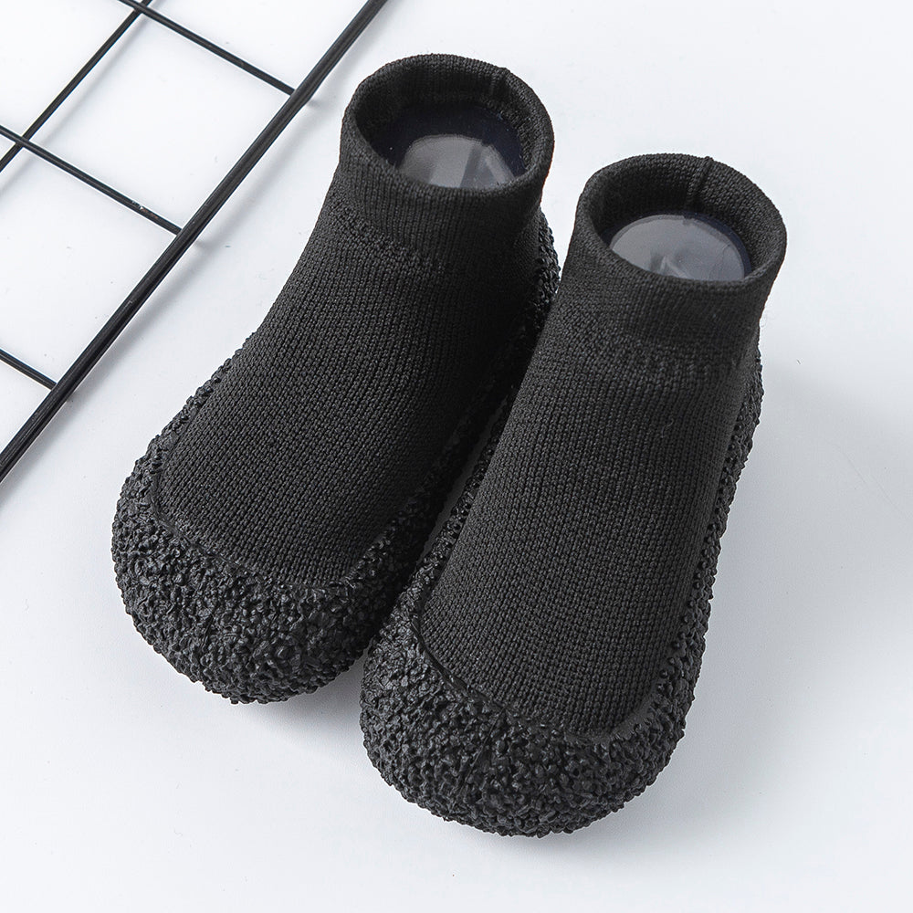 Leuchtende Sommer-Schuhe für Babys