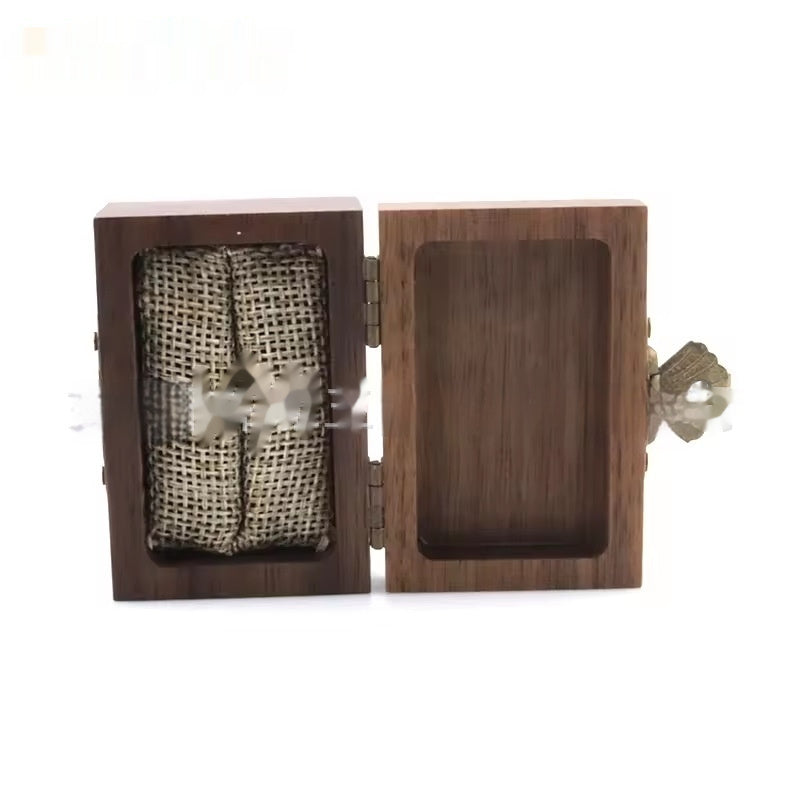 Ringschatulle aus Nussbaumholz – Bild 3 | LuxeStyle
