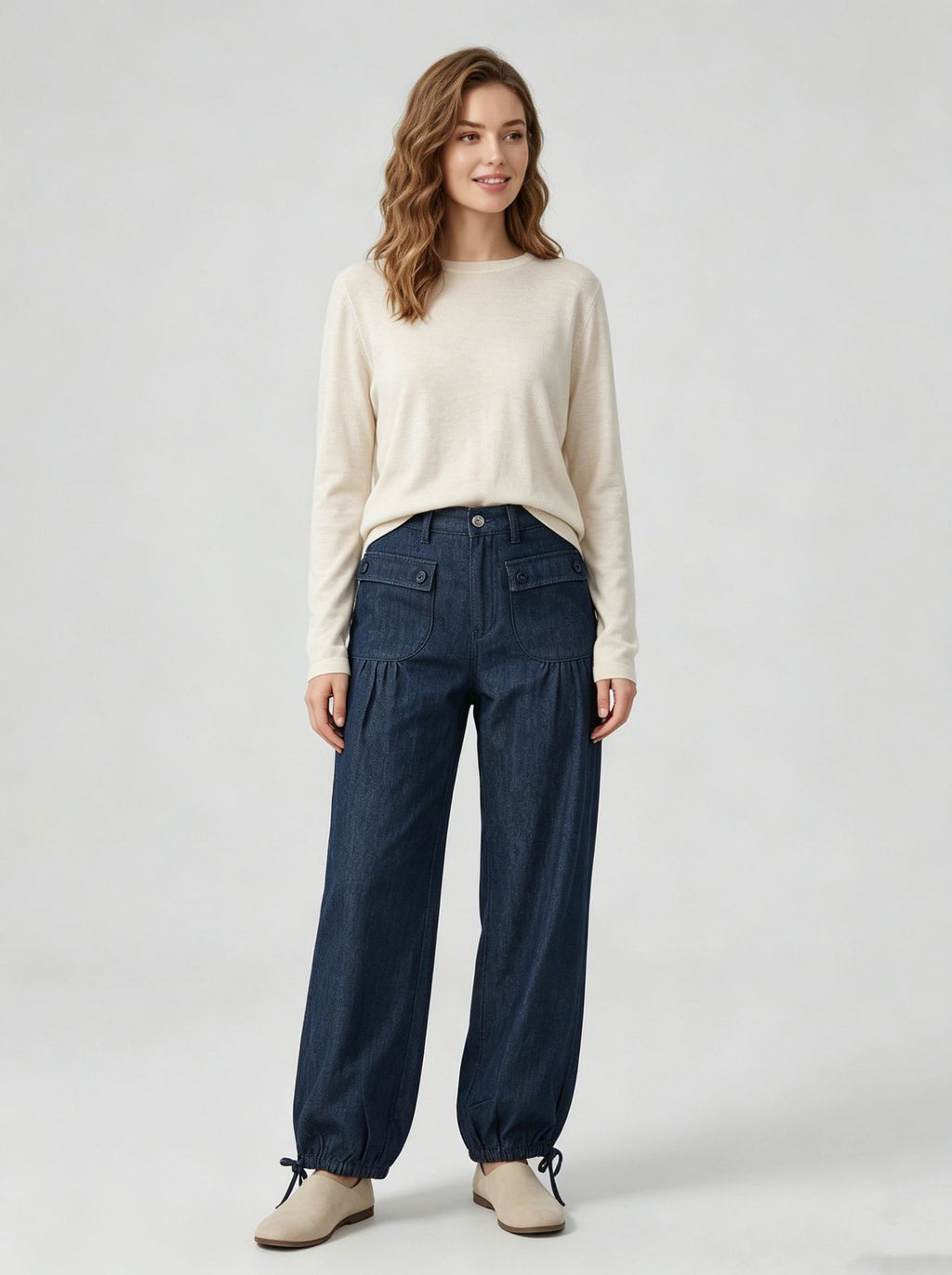 Weite Damen-Jeans mit Rüschensaum