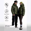 Kurze Daunenjacke mit Kapuze