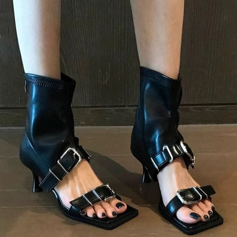 Elegante Riemchen-Sandale aus Vollleder