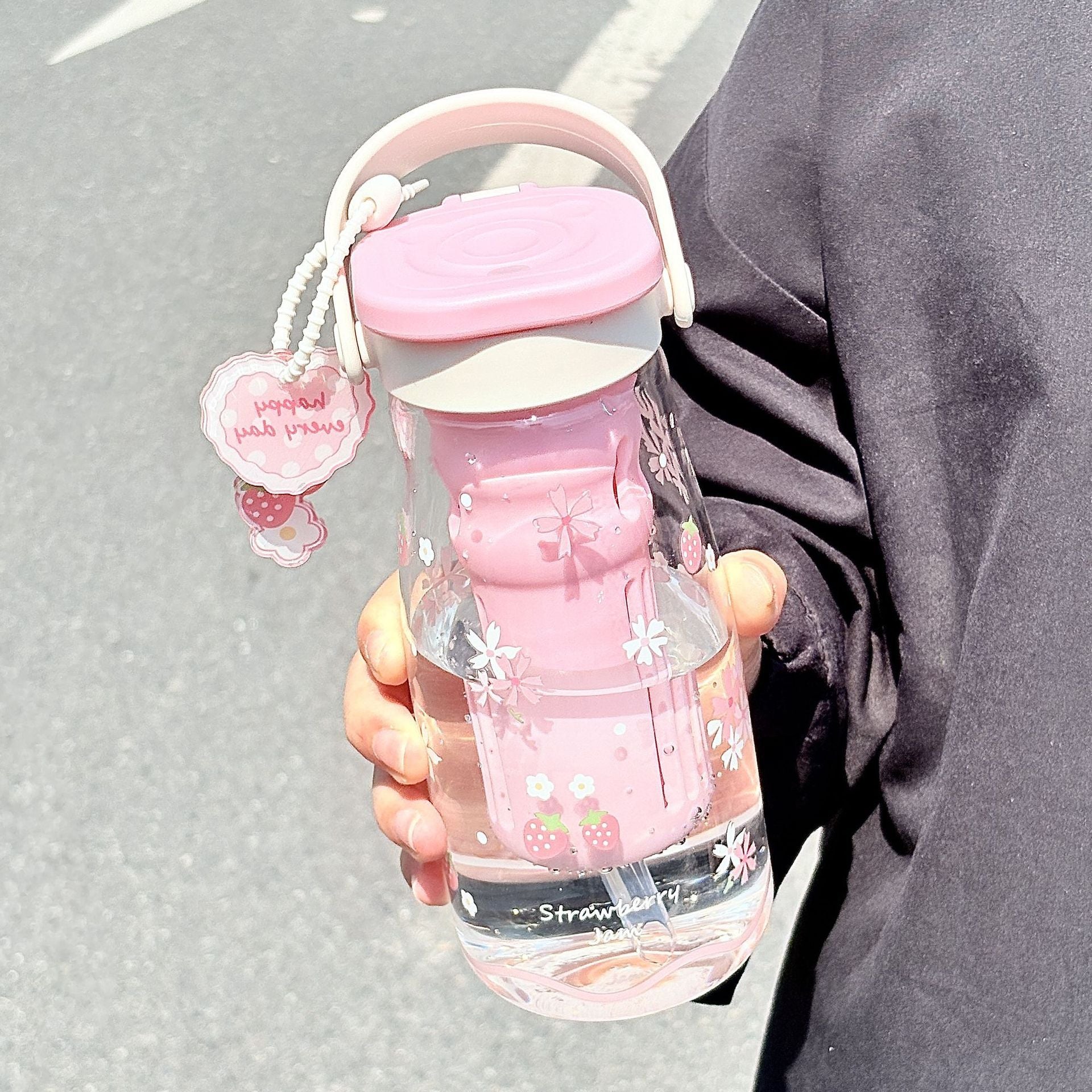 Glasbecher mit Teeinfüser