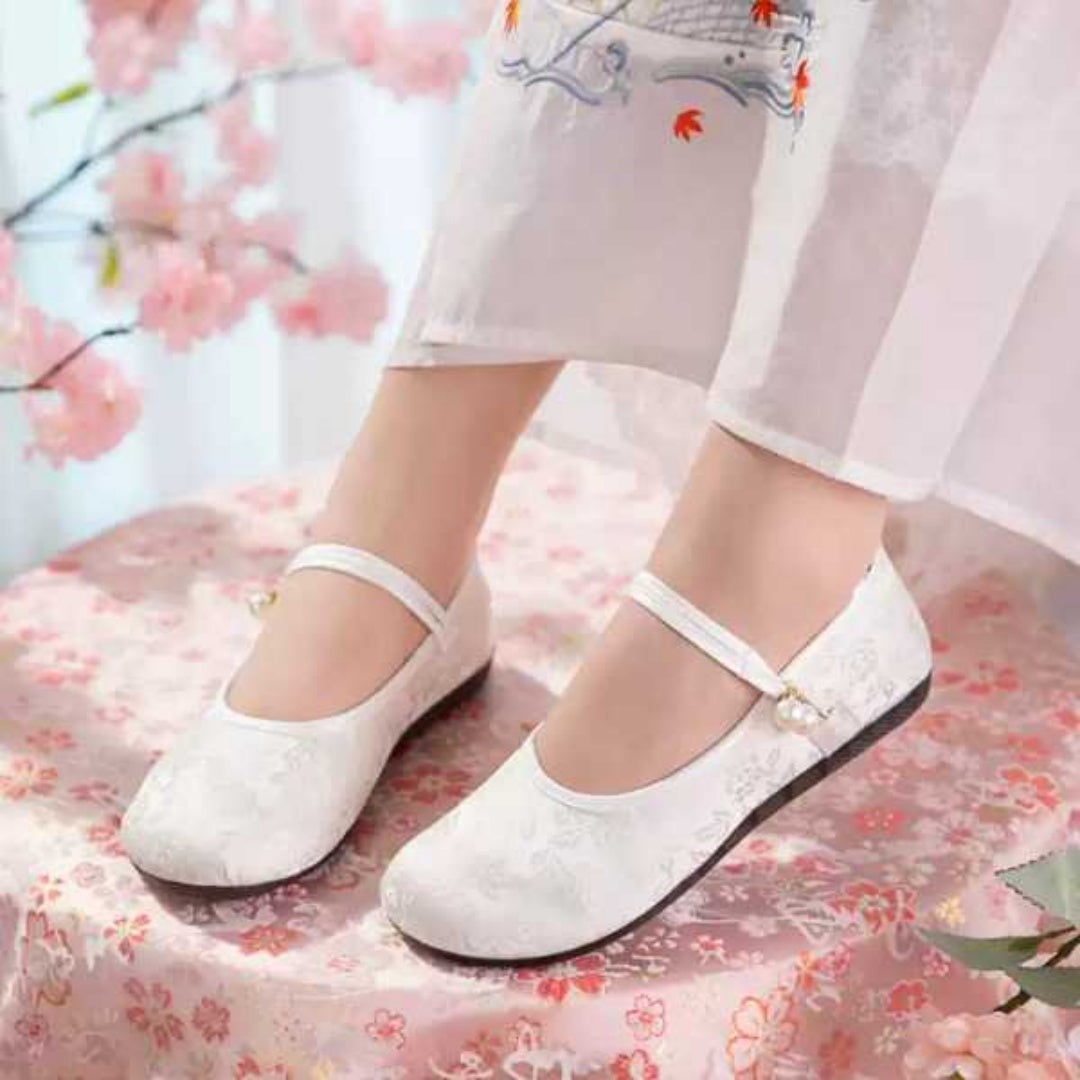 Chinesische Satin Flats – Mary Jane Stil