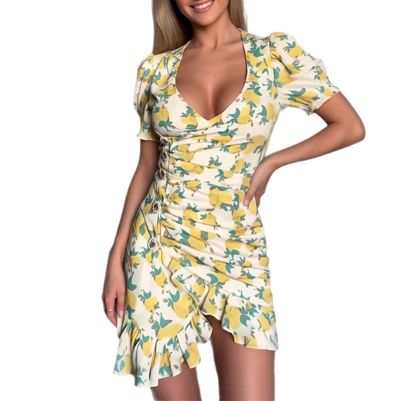 V-Ausschnitt Rüschenkleid mit Print – Bild 7 | LuxeStyle