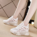 Atmungsaktive Freizeitschuhe mit Absatzerhöhung – Bild 1 | LuxeStyle