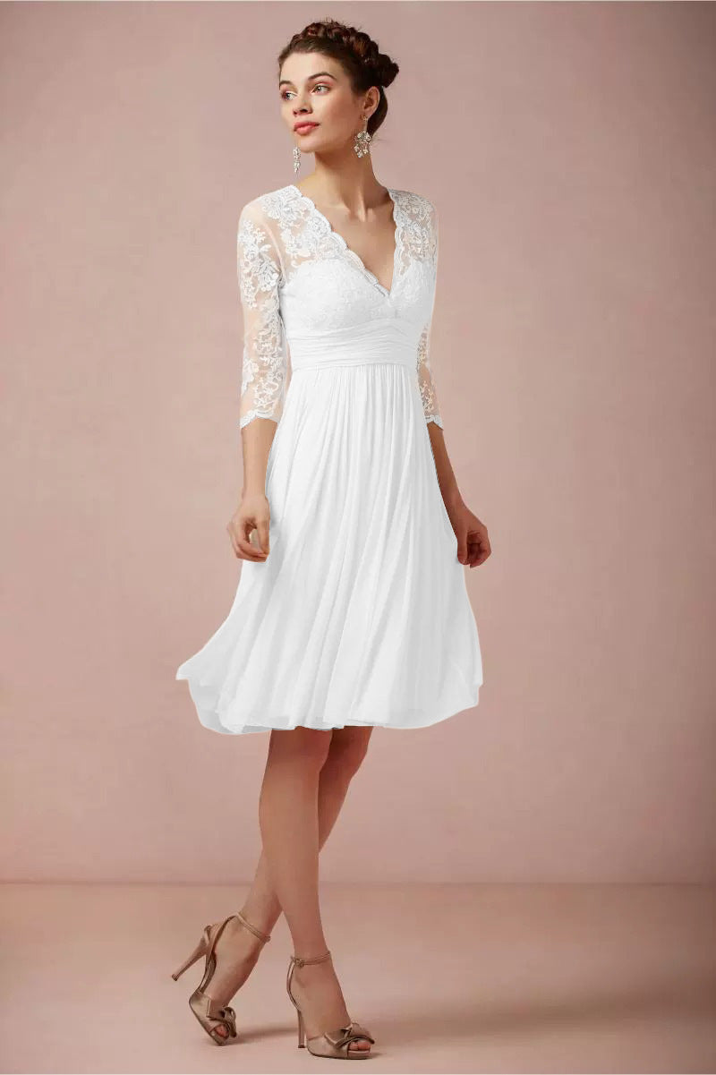 Elegantes Spitzen-Abendkleid mit V-Ausschnitt