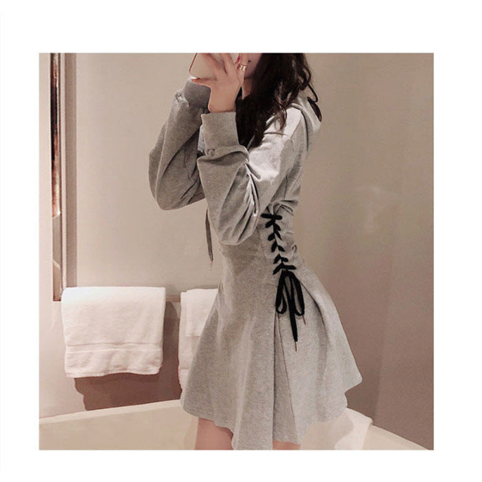Kapuzen-Sweatshirt-Kleid mit Gürtel – Bild 6 | LuxeStyle