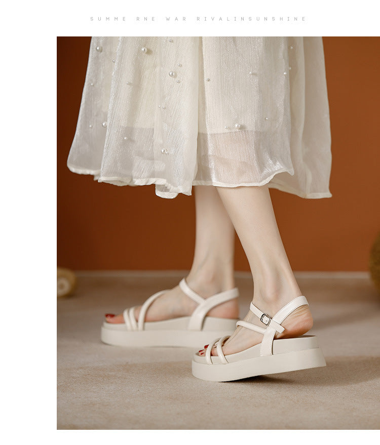 Fairy Style Plateau Sandalen im Römer-Look – Bild 19 | LuxeStyle