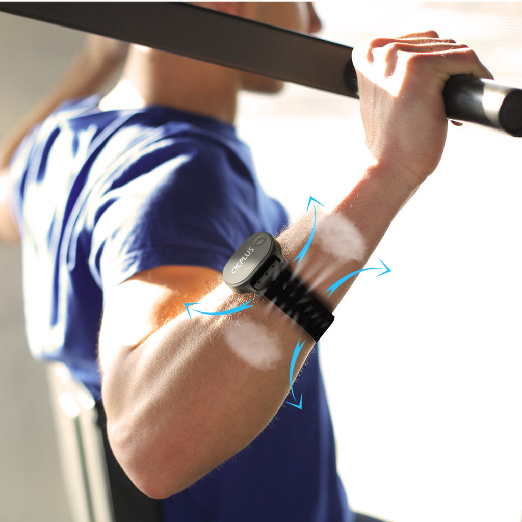 CYCPLUS Smart-Herz­frequenz­gurt für den Oberarm