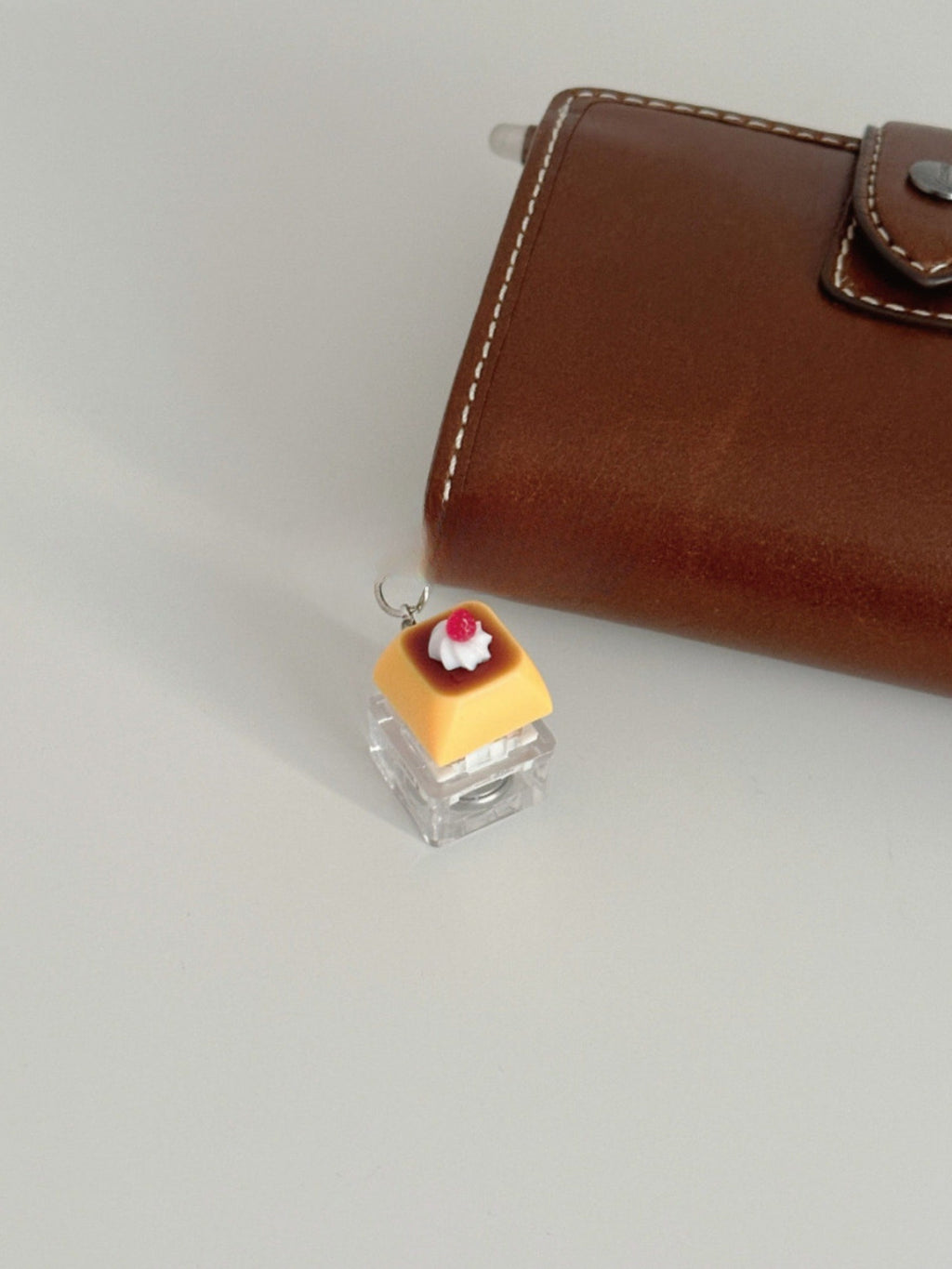 Niedlicher Pudding-Schlüsselanhänger – Bild 4 | LuxeStyle