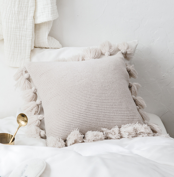 Bohemian Strick-Kissenbezug mit Fransen – Bild 3 | LuxeStyle